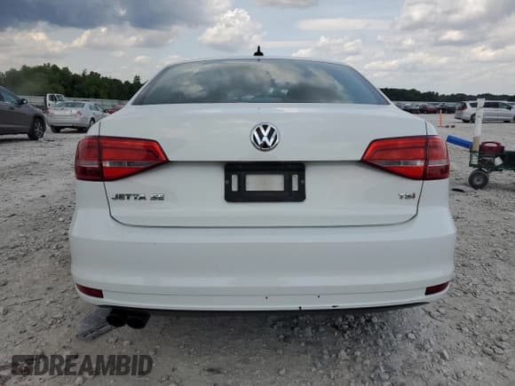 ✅ 2015 Volkswagen Jetta SE • VIN: 3VWD07AJ5FM285766 • Lot: 63159695. Wystawiony na Copart z przebiegiem 109 714 mil. Bezpłatny archiwum sprzedaży aukcyjnych z USA i szczegółowy raport historii pojazdu na DreamBid. Zdjęcie 6.
