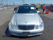 ✅ 2004 Mercedes-Benz E 320 • VIN: WDBUF65JX4A461158 • Lot: 42228902. Wystawiony na IAAI z przebiegiem 165 782 mil. Bezpłatny archiwum sprzedaży aukcyjnych z USA i szczegółowy raport historii pojazdu na DreamBid. Zdjęcie 12.