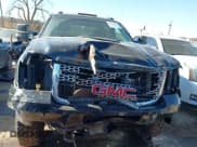 ✅ 2014 GMC Sierra 2500HD Denali • VIN: 1GT125E87EF174792 • Lot: 41634675. Listed on IAAI with 324,377 mi. Free auction sales archive from the USA and detailed vehicle history report at DreamBid. Image 6.