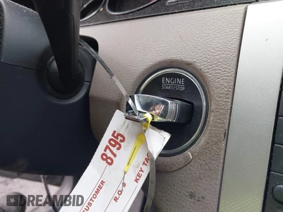 ✅ 2006 Volkswagen Passat 2.0T • VIN: WVWEK73C16P070458 • Lot: 42031577. Listed on IAAI with 84,171 mi. Free auction sales archive from the USA and detailed vehicle history report at DreamBid. Image 11.