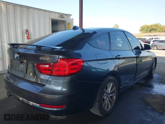 ✅ 2014 BMW 3 Series 328i Gran Turismo xDrive • VIN: WBA3X5C50ED558182 • Лот: 43587229. Опубликован ранее на IAAI с пробегом 190 289 миль. Бесплатный доступ к архиву аукционных продаж из США и подробный отчёт об истории автомобиля на DreamBid. Изображение 4.