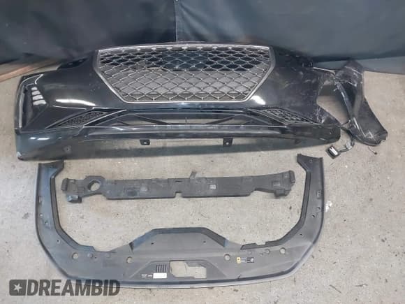 ✅ 2019 Genesis G70 Advanced • VIN: KMTG54LE6KU037582 • Lot: 42099548. Listed on IAAI with 63,044 mi. Free auction sales archive from the USA and detailed vehicle history report at DreamBid. Image 12.