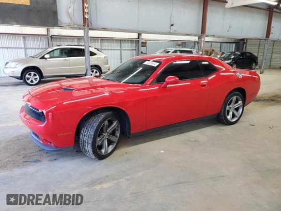 ✅ 2015 Dodge Challenger SXT • VIN: 2C3CDZAG1FH708199 • Lot: 70559644. Wystawiony na Copart z przebiegiem 222 802 mil. Bezpłatny archiwum sprzedaży aukcyjnych z USA i szczegółowy raport historii pojazdu na DreamBid. Zdjęcie 1.