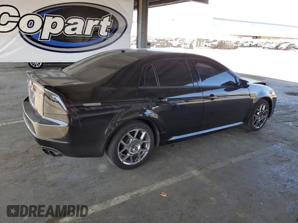 ✅ 2008 Acura TL Type S • VIN: 19UUA76518A034689 • Lot: 70940405. Wystawiony na Copart z przebiegiem 117 763 mil. Bezpłatny archiwum sprzedaży aukcyjnych z USA i szczegółowy raport historii pojazdu na DreamBid. Zdjęcie 3.