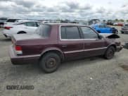 ✅ 1993 Plymouth Acclaim • VIN: 3P3XA46K5PT642951 • Lot: 52153065. Wystawiony na Copart z przebiegiem 80 386 mil. Bezpłatny archiwum sprzedaży aukcyjnych z USA i szczegółowy raport historii pojazdu na DreamBid. Zdjęcie 3.