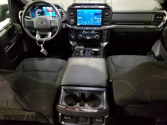 ✅ 2023 Ford F-150 XL • VIN: 1FTFW1E80PKD02397 • Lot: 85178075. Wystawiony na Copart z przebiegiem 98 703 mil. Bezpłatny archiwum sprzedaży aukcyjnych z USA i szczegółowy raport historii pojazdu na DreamBid. Zdjęcie 8.