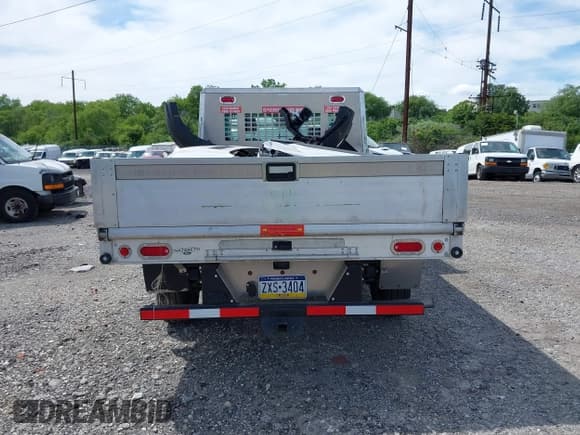 ✅ 2023 Ford Transit • VIN: 1FDBR7Z81PKB61824 • Lot: 42236585. Wystawiony na IAAI z przebiegiem Nie podano. Bezpłatny archiwum sprzedaży aukcyjnych z USA i szczegółowy raport historii pojazdu na DreamBid. Zdjęcie 17.