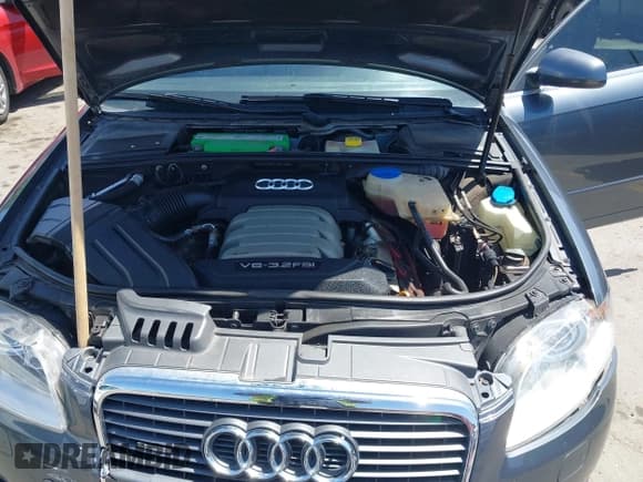 ✅ 2007 Audi A4 3.2L • VIN: WAUDH78E87A257895 • Lot: 42222027. Listed on IAAI with 152,228 mi. Free auction sales archive from the USA and detailed vehicle history report at DreamBid. Image 10.