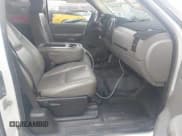 ✅ 2008 Chevrolet Silverado 2500HD Work Truck • VIN: 1GCHK29K08E104130 • Лот: 43603280. Опубликован ранее на IAAI с пробегом 252 209 миль. Бесплатный доступ к архиву аукционных продаж из США и подробный отчёт об истории автомобиля на DreamBid. Изображение 5.