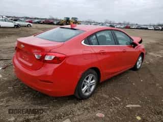 2017 Chevrolet Cruze LT z VIN 1G1BE5SM8H7261492, wystawiony jako Copart lot #69972382 z przebiegiem Nie podano mil oraz . Historia ofert i sprzedaży dostępna na DreamBid. Obrazek 3.