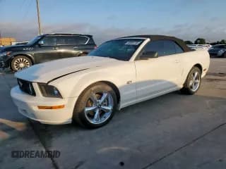 ✅ 2008 Ford Mustang GT Deluxe • VIN: 1ZVHT85H585202545 • Lot: 60884135. Listed on Copart with 64,942 mi. Free auction sales archive from the USA and detailed vehicle history report at DreamBid. Image 1.