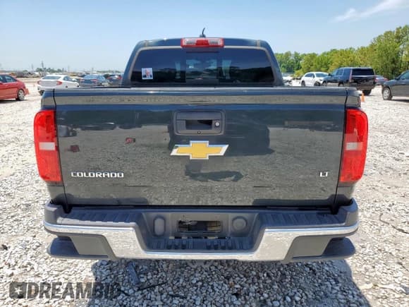 ✅ 2018 Chevrolet Colorado 2WD LT • VIN: 1GCGSCEA4J1130015 • Lot: 58466945. Listed on Copart with 163,402 mi. Free auction sales archive from the USA and detailed vehicle history report at DreamBid. Image 6.