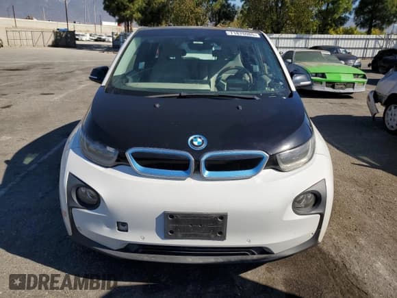 ✅ 2016 BMW i3 • VIN: WBY1Z4C57GV505988 • Lot: 71876985. Listed on Copart with 113,540 mi. Free auction sales archive from the USA and detailed vehicle history report at DreamBid. Image 5.
