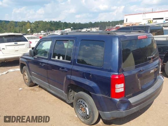 ✅ 2013 Jeep Patriot Sport • VIN: 1C4NJPBB7DD109029 • Лот: 43195107. Опубликован ранее на IAAI с пробегом 221 687 миль. Бесплатный доступ к архиву аукционных продаж из США и подробный отчёт об истории автомобиля на DreamBid. Изображение 3.