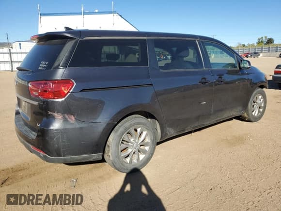 ✅ 2020 Kia Sedona EX • VIN: KNDMB5C16L6633312 • Lot: 82213355. Wystawiony na Copart z przebiegiem 77 562 mil. Bezpłatny archiwum sprzedaży aukcyjnych z USA i szczegółowy raport historii pojazdu na DreamBid. Zdjęcie 3.