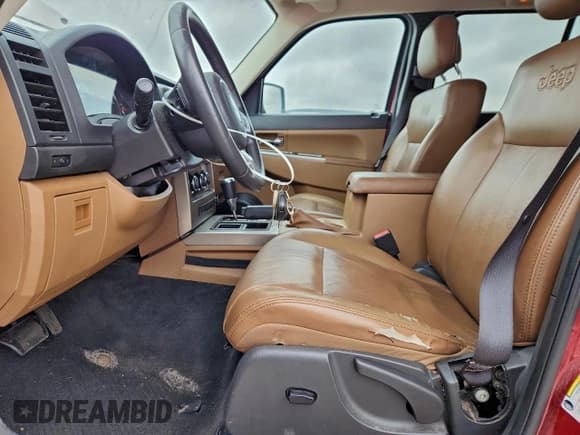 ✅ 2012 Jeep Liberty Limited • VIN: 1C4PJLCK5CW146342 • Lot: 95247805. Listed on Copart with 186,037 mi. Free auction sales archive from the USA and detailed vehicle history report at DreamBid. Image 7.