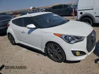 ✅ 2016 Hyundai Veloster Turbo • VIN: KMHTC6AE9GU282624 • Lot: 64997484. Wystawiony na Copart z przebiegiem Nie podano. Bezpłatny archiwum sprzedaży aukcyjnych z USA i szczegółowy raport historii pojazdu na DreamBid. Zdjęcie 4.