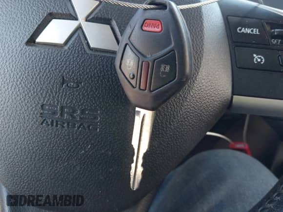 2014 Mitsubishi Outlander ES with VIN 4A4AP3AU8EE028537, listed as a IAAI auction lot 43226979 with 189,344 mi miles and . Bid and sale history available at DreamBid. Image 11.