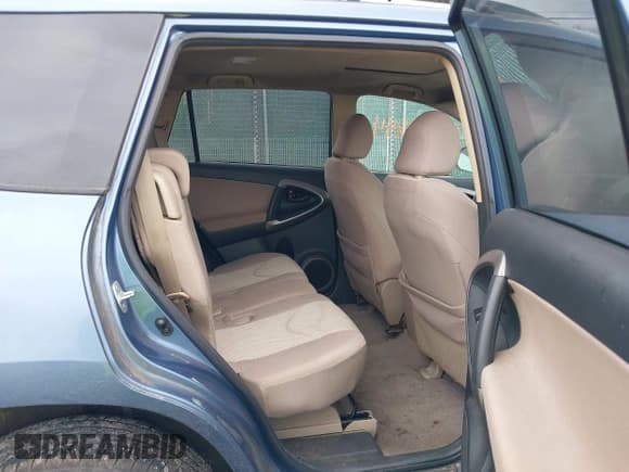 ✅ 2006 Toyota RAV4 • VIN: JTMBK33VX65003043 • Лот: 42009844. Опубликован ранее на IAAI с пробегом 294 380 миль. Бесплатный доступ к архиву аукционных продаж из США и подробный отчёт об истории автомобиля на DreamBid. Изображение 8.