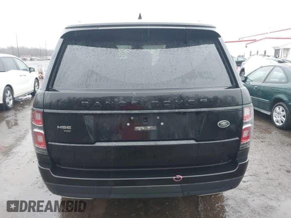 ✅ 2020 Land Rover Range Rover HSE • VIN: SALGS2RU3LA591457 • Lot: 43820964. Wystawiony na IAAI z przebiegiem 62 618 mil. Bezpłatny archiwum sprzedaży aukcyjnych z USA i szczegółowy raport historii pojazdu na DreamBid. Zdjęcie 17.