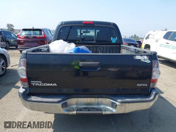 ✅ 2013 Toyota Tacoma • VIN: 5TFJX4CN1DX030720 • Lot: 42750091. Wystawiony na IAAI z przebiegiem 88 318 mil. Bezpłatny archiwum sprzedaży aukcyjnych z USA i szczegółowy raport historii pojazdu na DreamBid. Zdjęcie 16.