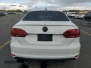 ✅ 2014 Volkswagen Jetta GLI • VIN: 3VW4T7AJXEM364825 • Lot: 84555275. Wystawiony na Copart z przebiegiem 140 627 mil. Bezpłatny archiwum sprzedaży aukcyjnych z USA i szczegółowy raport historii pojazdu na DreamBid. Zdjęcie 6.