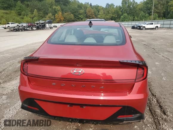 2020 Hyundai Sonata SEL with VIN 5NPEF4JA3LH017546, listed as a Copart auction lot 71604665 with 70,003 mi miles and Salvage title. Bid and sale history available at DreamBid. Image 6.