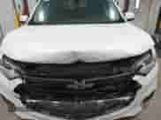 2019 Chevrolet Traverse LT Cloth z VIN 1GNEVGKW1KJ298306, wystawiony jako IAAI lot #43302460 z przebiegiem 76 785 mil mil oraz . Historia ofert i sprzedaży dostępna na DreamBid. Obrazek 12.