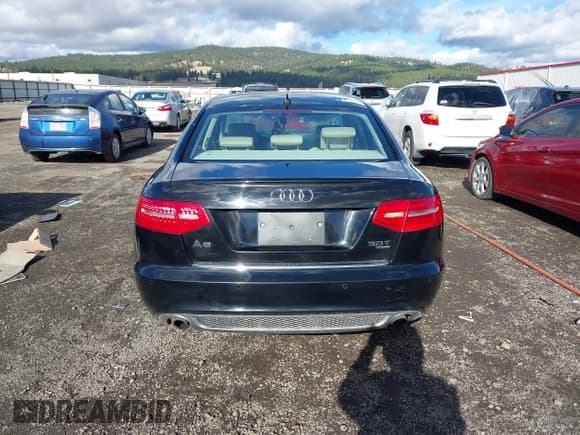 ✅ 2011 Audi A6 Premium Plus • VIN: WAUFGAFBXBN033188 • Lot: 43545098. Listed on IAAI with 171,494 mi. Free auction sales archive from the USA and detailed vehicle history report at DreamBid. Image 16.