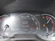 ✅ 2023 Toyota RAV4 XLE • VIN: 2T3W1RFV8PC239706 • Lot: 42768871. Wystawiony na IAAI z przebiegiem 83 793 mil. Bezpłatny archiwum sprzedaży aukcyjnych z USA i szczegółowy raport historii pojazdu na DreamBid. Zdjęcie 7.