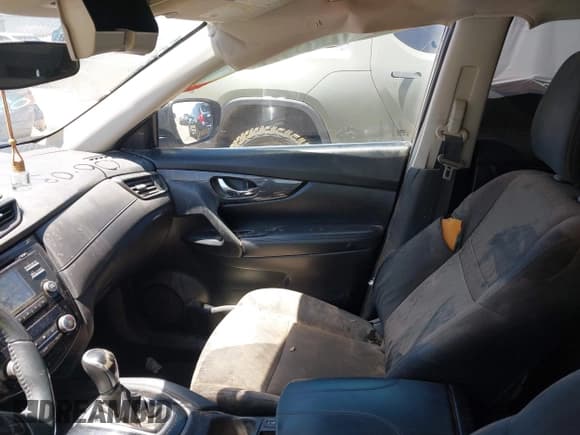 ✅ 2017 Nissan Rogue SV • VIN: KNMAT2MV0HP583007 • Lot: 42395999. Listed on IAAI with 134,194 mi. Free auction sales archive from the USA and detailed vehicle history report at DreamBid. Image 5.