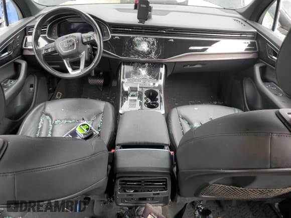 ✅ 2021 Audi Q7 Premium • VIN: WA1AJAF77MD018189 • Lot: 85374595. Wystawiony na Copart z przebiegiem 50 252 mil. Bezpłatny archiwum sprzedaży aukcyjnych z USA i szczegółowy raport historii pojazdu na DreamBid. Zdjęcie 8.