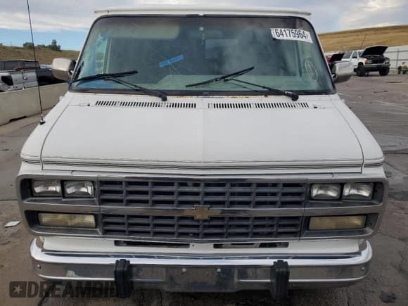✅ 1995 Chevrolet Chevy Van • VIN: 1GBEG25H0SF243534 • Лот: 64175964. Опубликован ранее на Copart с пробегом 134 916 миль. Бесплатный доступ к архиву аукционных продаж из США и подробный отчёт об истории автомобиля на DreamBid. Изображение 5.