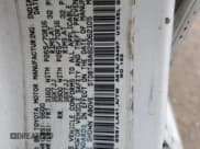 ✅ 2002 Toyota Sequoia Limited • VIN: 5TDBT48A82S062105 • Лот: 71801885. Опубликован ранее на Copart с пробегом 355 532 миль. Бесплатный доступ к архиву аукционных продаж из США и подробный отчёт об истории автомобиля на DreamBid. Изображение 13.