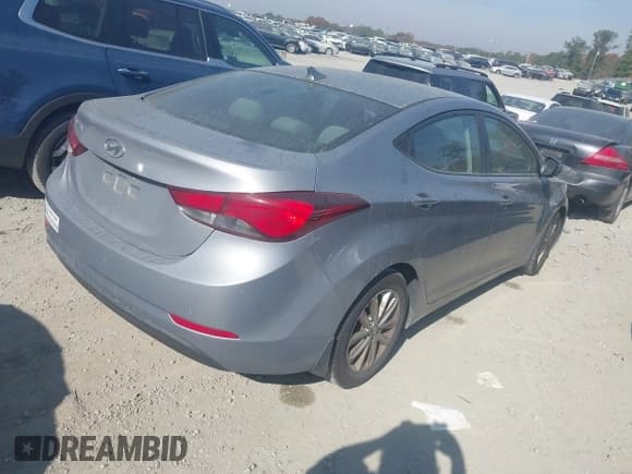 ✅ 2015 Hyundai Elantra SE • VIN: 5NPDH4AE8FH630761 • Лот: 43636353. Опубликован ранее на IAAI с пробегом 129 786 миль. Бесплатный доступ к архиву аукционных продаж из США и подробный отчёт об истории автомобиля на DreamBid. Изображение 4.