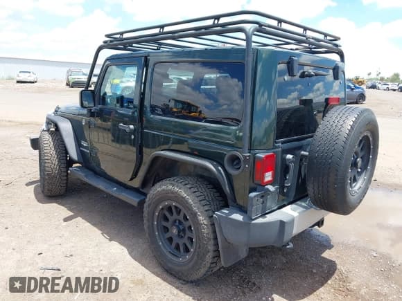 ✅ 2012 Jeep Wrangler Sahara • VIN: 1C4AJWBGXCL100527 • Lot: 42394623. Wystawiony na IAAI z przebiegiem 126 097 mil. Bezpłatny archiwum sprzedaży aukcyjnych z USA i szczegółowy raport historii pojazdu na DreamBid. Zdjęcie 3.