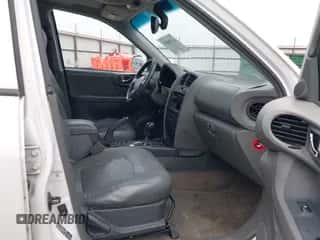 2003 Hyundai Santa Fe LX с VIN KM8SC73E23U536604, выставлен на аукционе IAAI как лот 41244086 с пробегом 193 213 миль миль и . История ставок и продаж доступна на DreamBid. Изображение 5.
