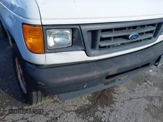 ✅ 2007 Ford Econoline Cargo Commercial • VIN: 1FTNE24W57DB00504 • Лот: 43427432. Опубликован ранее на IAAI с пробегом 204 646 миль. Бесплатный доступ к архиву аукционных продаж из США и подробный отчёт об истории автомобиля на DreamBid. Изображение 6.