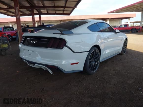 ✅ 2016 Ford Mustang GT • VIN: 1FA6P8CFXG5268951 • Lot: 43121256. Listed on IAAI with 77,286 mi. Free auction sales archive from the USA and detailed vehicle history report at DreamBid. Image 4.