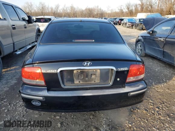 ✅ 2005 Hyundai Sonata GLS • VIN: KMHWF35H05A167660 • Лот: 85731884. Опубликован ранее на Copart с пробегом 162 725 миль. Бесплатный доступ к архиву аукционных продаж из США и подробный отчёт об истории автомобиля на DreamBid. Изображение 6.