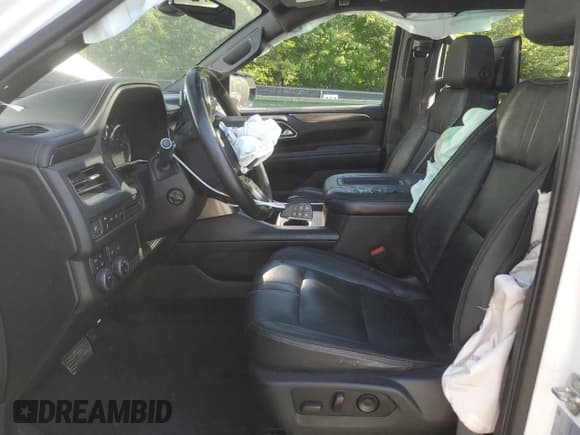 ✅ 2021 Chevrolet Suburban RST • VIN: 1GNSKEKD5MR331360 • Lot: 57723245. Listed on Copart with 82,592 mi. Free auction sales archive from the USA and detailed vehicle history report at DreamBid. Image 7.