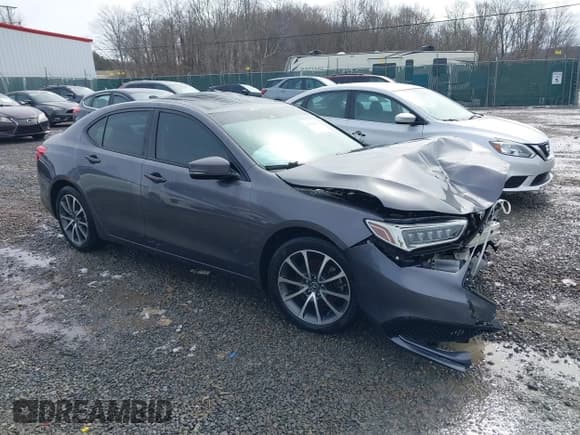 ✅ 2019 Acura TLX • VIN: 19UUB2F39KA002580 • Lot: 41624773. Listed on IAAI with 70,036 mi. Free auction sales archive from the USA and detailed vehicle history report at DreamBid. Image 1.