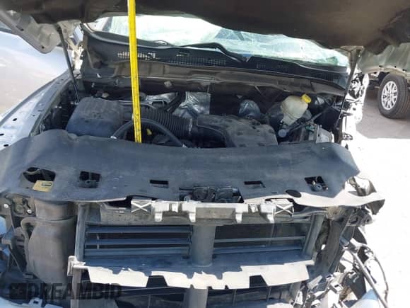 2016 Ram 1500 Express z VIN 3C6JR6AG4GG278048, wystawiony jako IAAI lot #43393792 z przebiegiem Nie podano mil oraz . Historia ofert i sprzedaży dostępna na DreamBid. Obrazek 10.