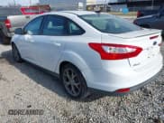 ✅ 2013 Ford Focus SE • VIN: 1FADP3F20DL244927 • Lot: 43787276. Wystawiony na IAAI z przebiegiem 162 905 mil. Bezpłatny archiwum sprzedaży aukcyjnych z USA i szczegółowy raport historii pojazdu na DreamBid. Zdjęcie 3.