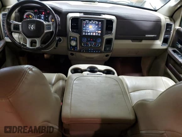 ✅ 2014 Ram 1500 Laramie • VIN: 1C6RR7JT5ES203175 • Лот: 90681655. Опубликован ранее на Copart с пробегом 192 741 миль. Бесплатный доступ к архиву аукционных продаж из США и подробный отчёт об истории автомобиля на DreamBid. Изображение 8.