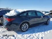 ✅ 2020 Toyota Avalon Hybrid XLE • VIN: 4T1A21FB0LU019847 • Лот: 38831203. Опубликован ранее на Copart с пробегом 13 656 миль. Бесплатный доступ к архиву аукционных продаж из США и подробный отчёт об истории автомобиля на DreamBid. Изображение 3.