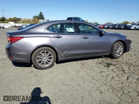 ✅ 2018 Acura TLX Technology • VIN: 19UUB1F59JA007773 • Лот: 87442945. Опубликован ранее на Copart с пробегом Не указан. Бесплатный доступ к архиву аукционных продаж из США и подробный отчёт об истории автомобиля на DreamBid. Изображение 3.