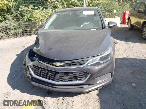 ✅ 2017 Chevrolet Cruze LT • VIN: 1G1BE5SM4H7154200 • Lot: 43265741. Listed on IAAI with 110,126 mi. Free auction sales archive from the USA and detailed vehicle history report at DreamBid. Image 12.