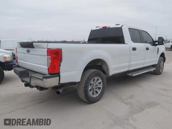 ✅ 2022 Ford F-250 XL • VIN: 1FT7W2B60NEF28707 • Лот: 41608974. Опубликован ранее на IAAI с пробегом 110 325 миль. Бесплатный доступ к архиву аукционных продаж из США и подробный отчёт об истории автомобиля на DreamBid. Изображение 4.