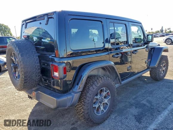 ✅ 2018 Jeep Wrangler Unlimited Rubicon • VIN: 1C4HJXFG3JW327312 • Lot: 96114225. Listed on Copart with 83,809 mi. Free auction sales archive from the USA and detailed vehicle history report at DreamBid. Image 3.